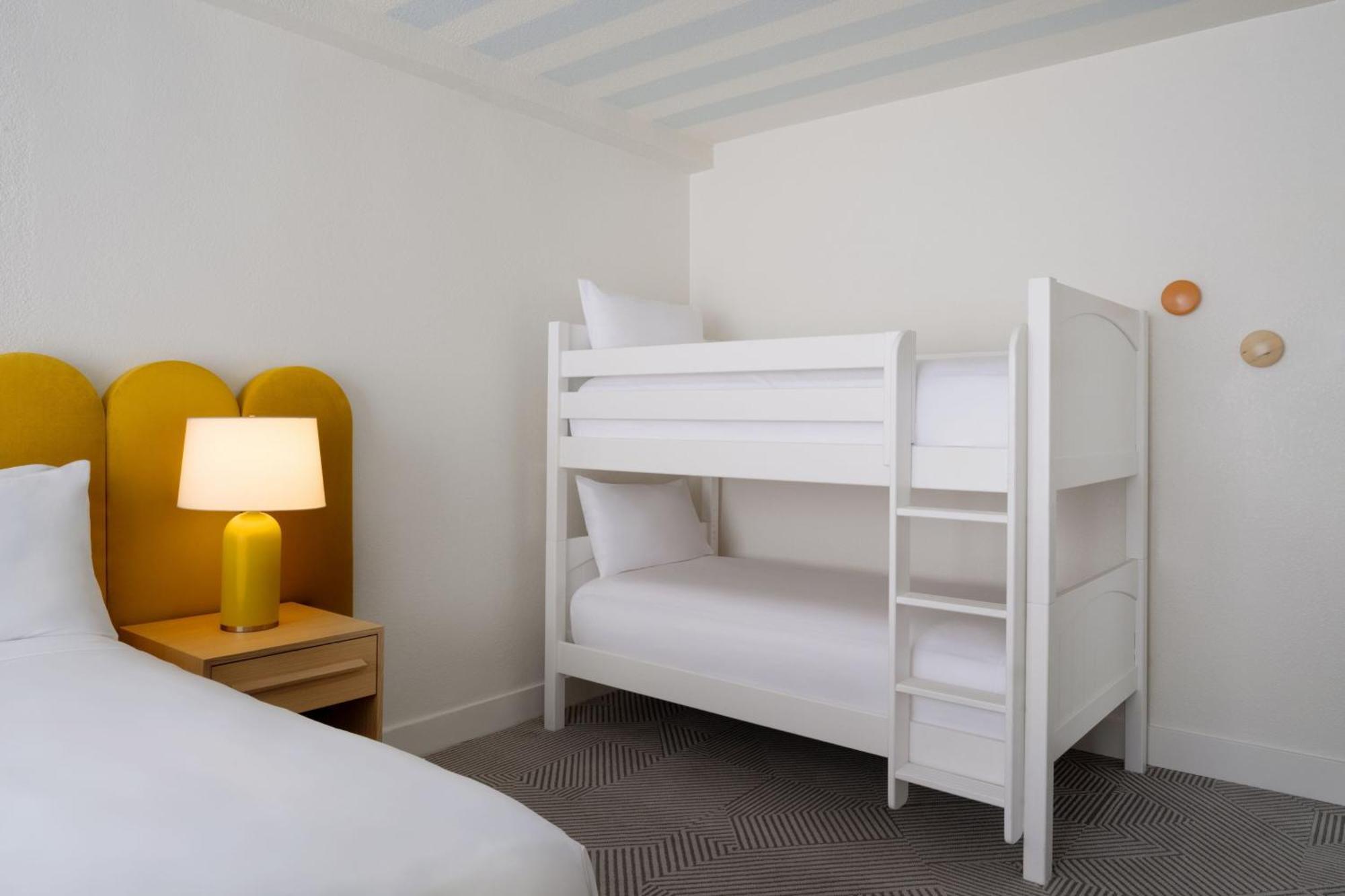 Renaissance Orlando Resort - Disney Springs Area Lake Buena Vista Bagian luar foto